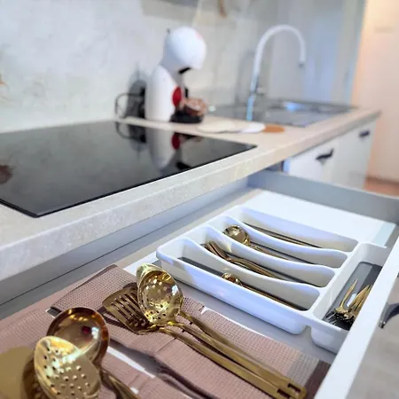 Sun Touch Apartment *