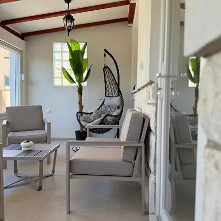 Sun Touch Apartment *
